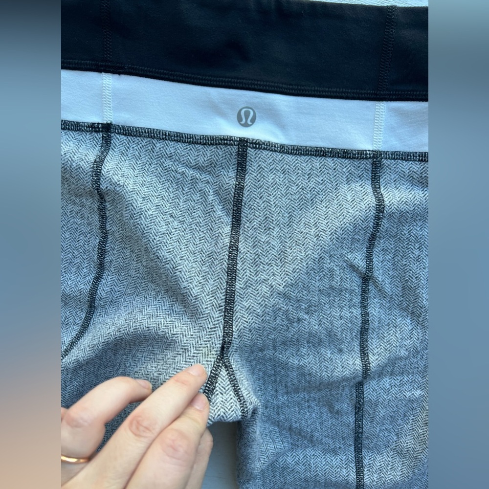 Lululemon Herringbone Wunder Unders Color Block L… - image 7